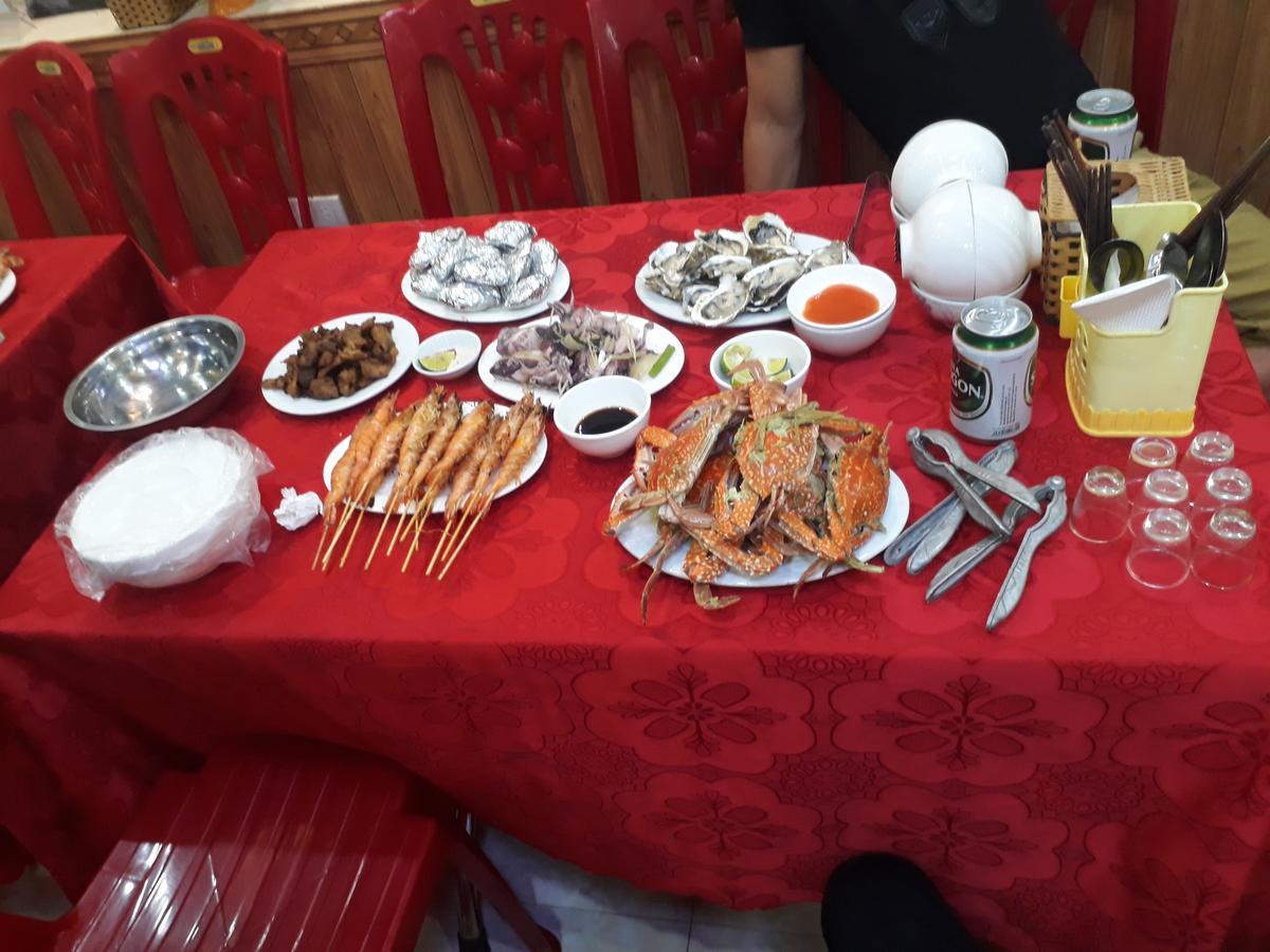 Thanh Trung Hotel Dong Khe Sau Exterior foto